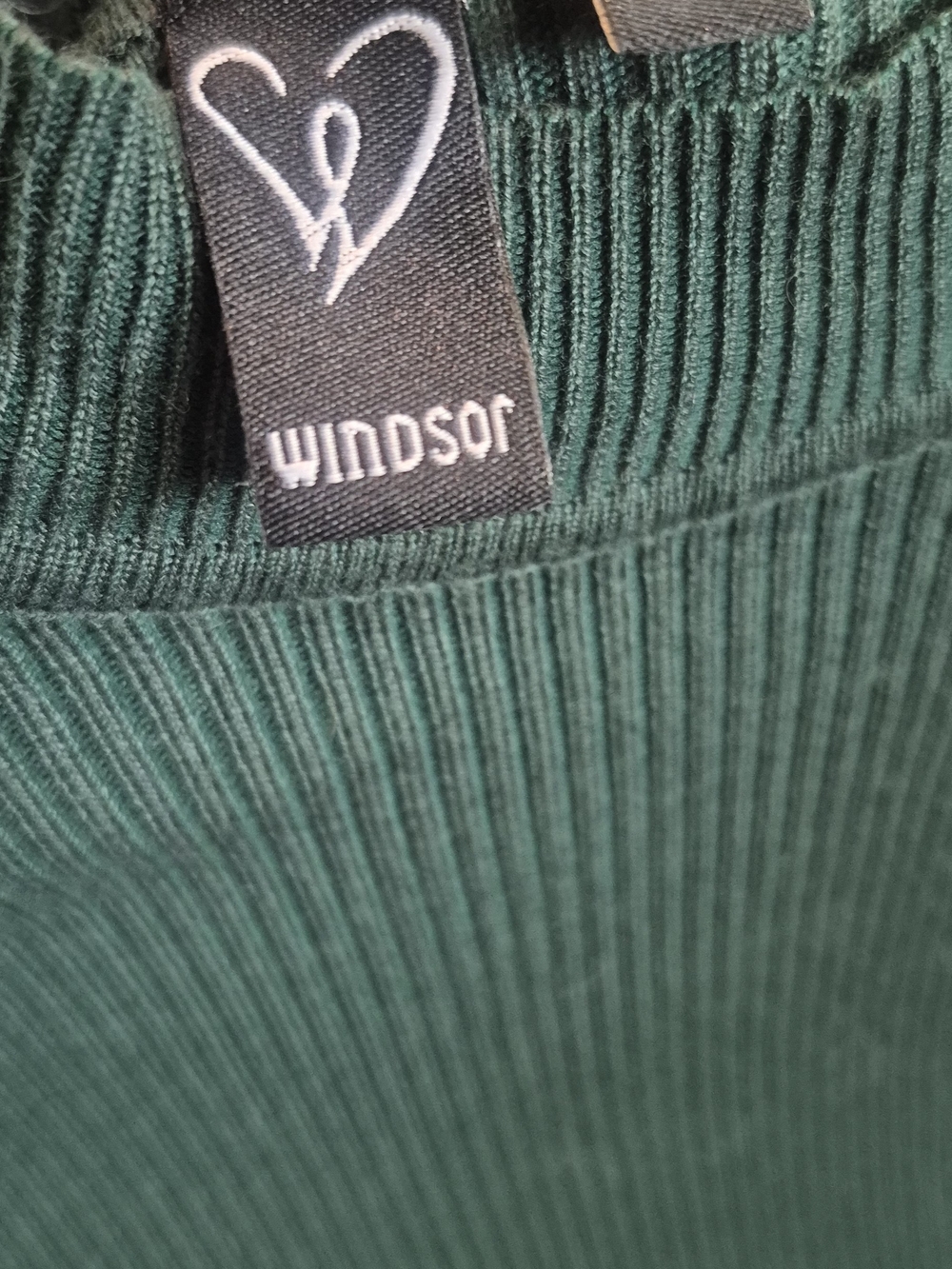 Windsor Women's Dark Green Ribbed Sweater